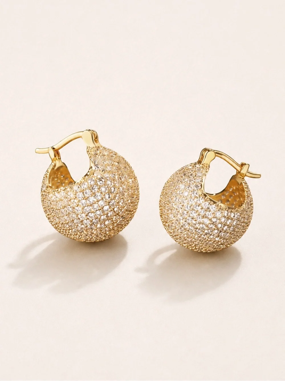 New! Gold Huggie Earrings (3003) NWOT